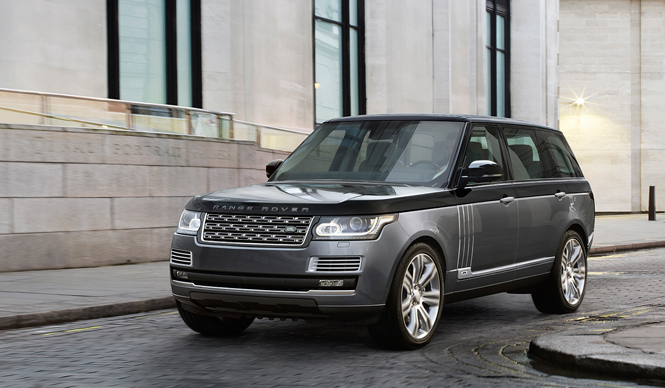 新フラグシップ、レンジローバーSVオートバイオグラフィー登場｜Range Rover