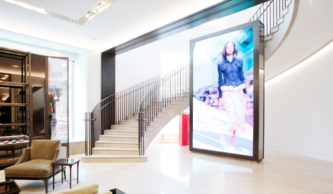Japan's Largest Flagship Store, "Burberry Shinsaibashi" | BURBERRY