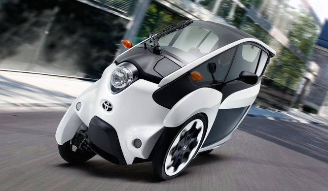 トヨタの次世代モビリティ、i-ROAD（アイロード）のテストパイロットを募集｜Toyota