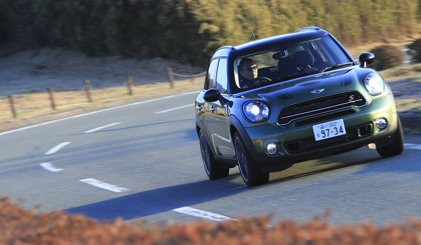ミニ クーパーSDクロスオーバーに試乗する｜Mini
