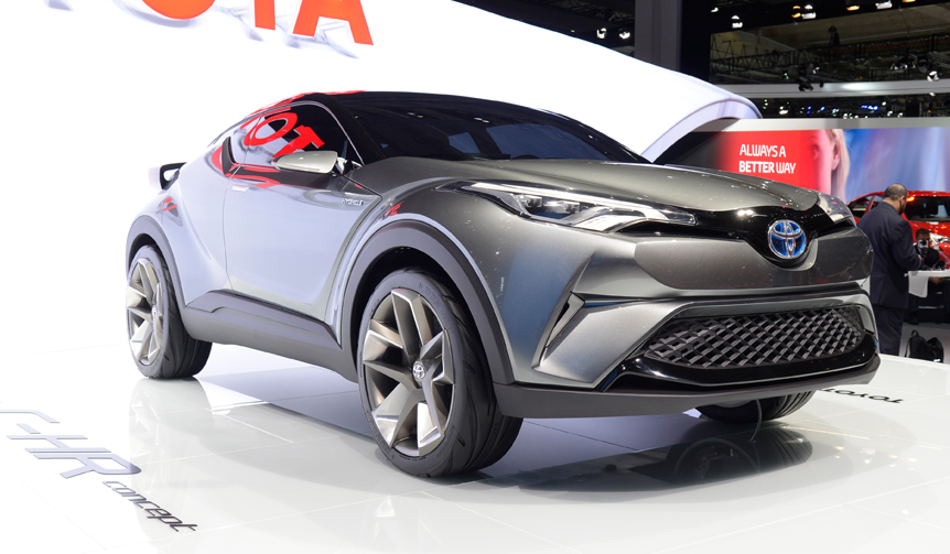 トヨタ、5ドアの小型クロスオーバーコンセプトを出展｜Toyota