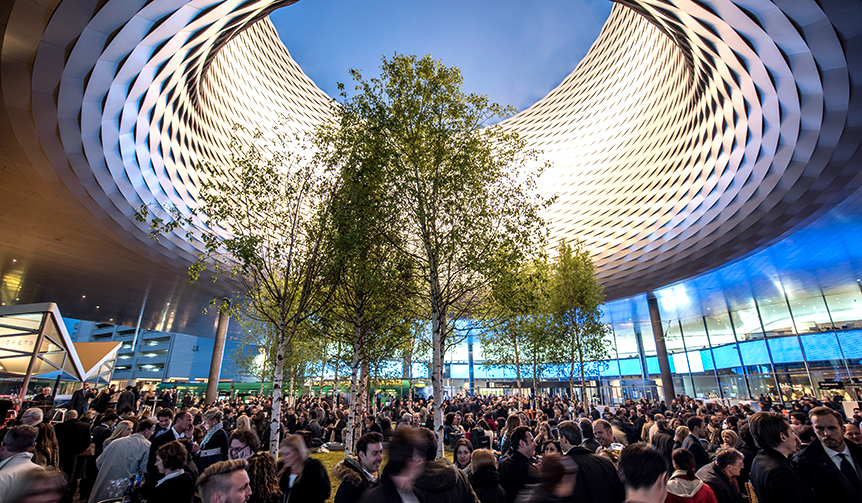 Recruiting Participants for the 2016 Baselworld Experience Tour