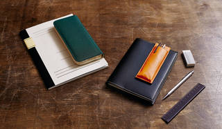 ノートや手帳とドッキング。“持ち運び”に重点を置いたペンケース｜KING
