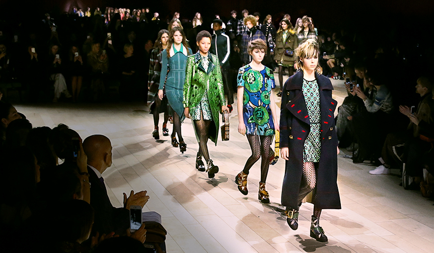 Burberry Autumn/Winter 2016-17 Women's Collection | BURBERRY