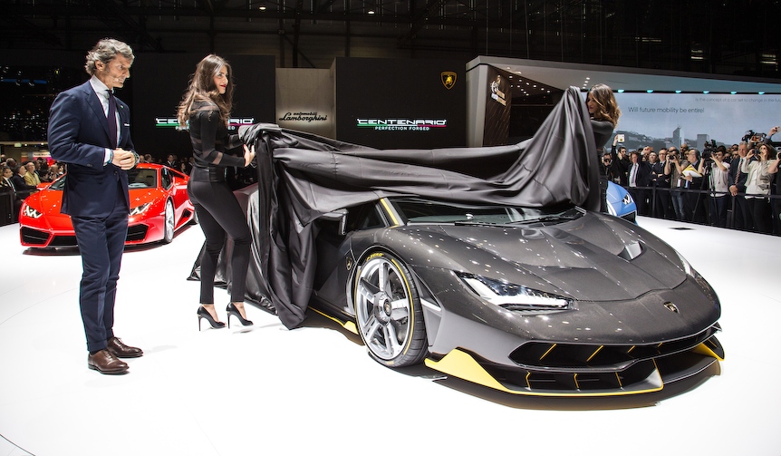 Two Bulls That Electrified Geneva | Lamborghini