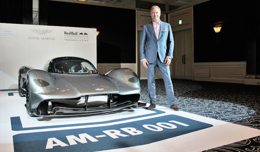 公道走行可能なハイパーカー「AM-RB001」日本初公開｜Aston Martin