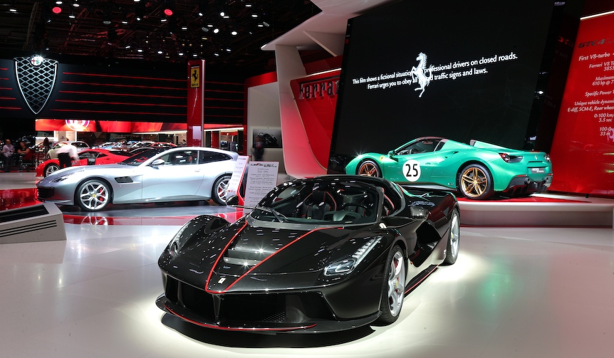 ラフェラーリのオープン版、その名はアペルタ｜Ferrari