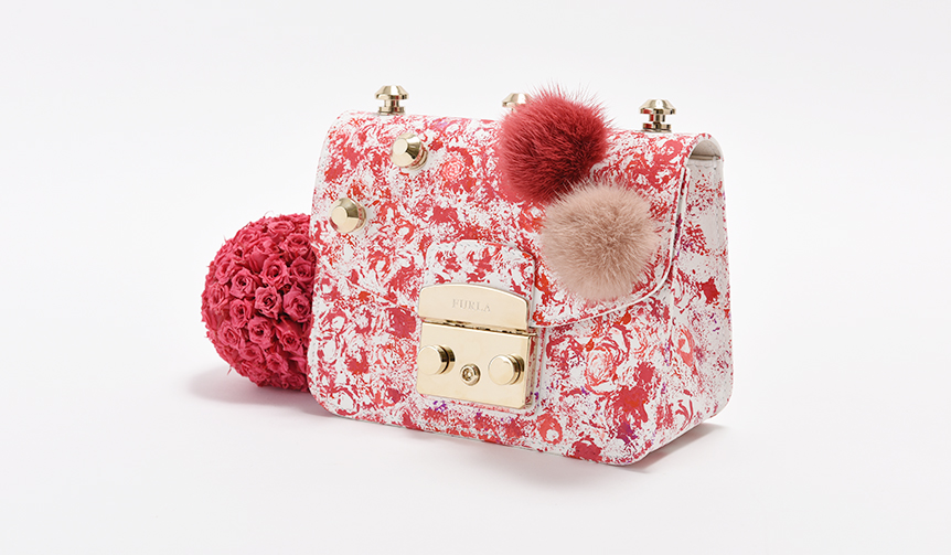 フルラが著名人によるカスタマイズ バッグのチャリティ オークションを開催｜FURLA