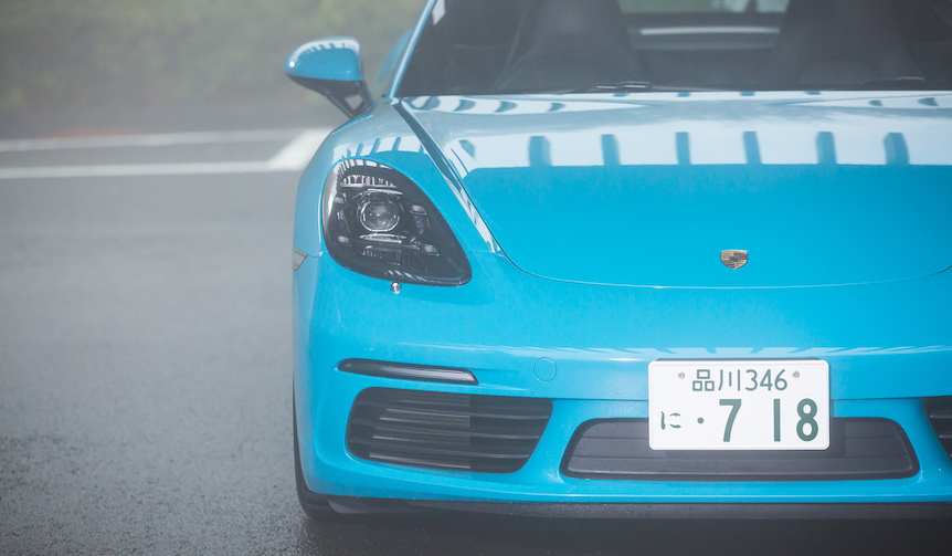 ポルシェ718ケイマンと、ある夫婦のストーリー｜Porsche