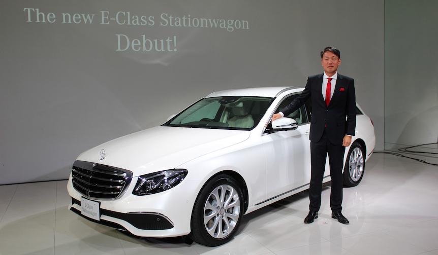 新型Eクラス発表と同時にクリスマスイベントを開催｜Mercedes-Benz