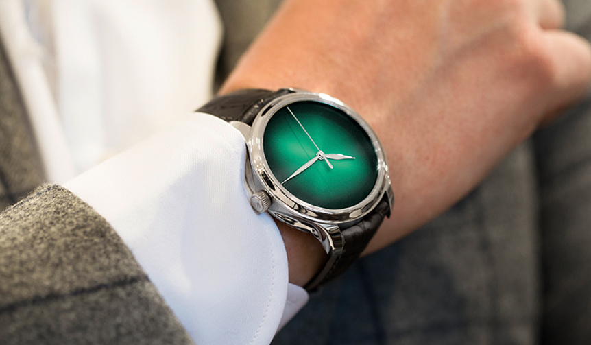 A noble pride in leaving the dial unadorned. This is the mark of true quality | H. MOSER & CIE.