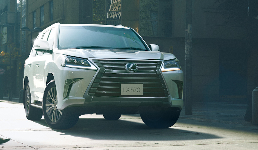 レクサスLXに2列シート5人乗りモデルを追加｜Lexus