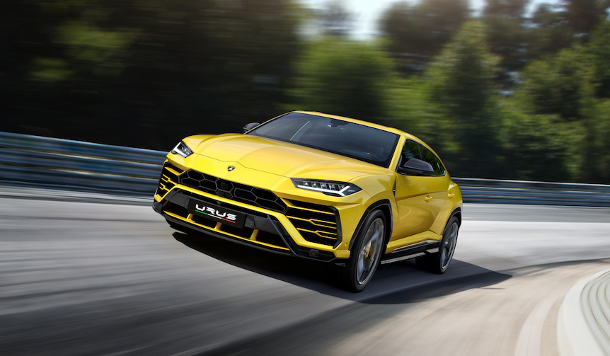 ランボルギーニのスーパーSUV「ウルス」、ついにデビュー｜Lamborghini