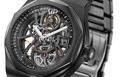 A new ceramic iteration of the brand's iconic "Laureato" | GIRARD-PERREGAUX