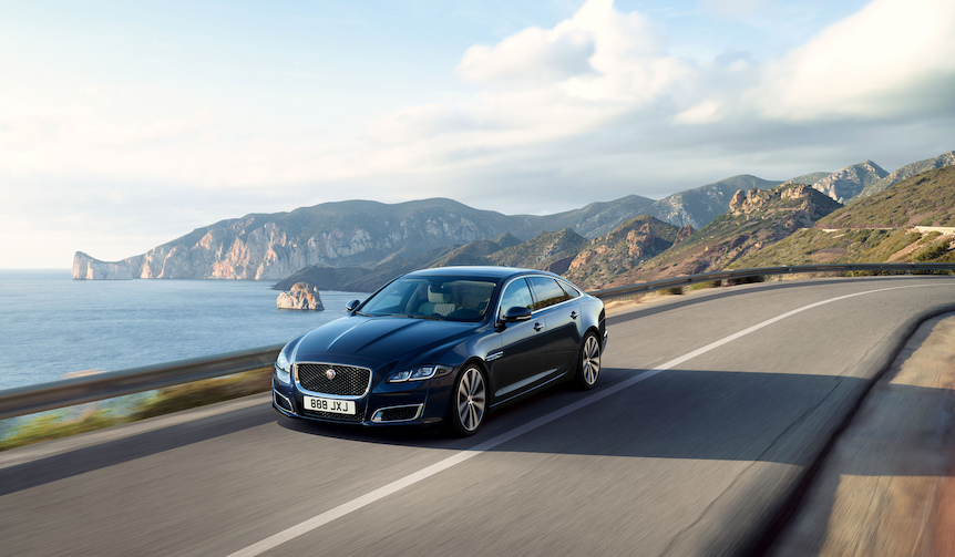 ジャガーXJ誕生50周年記念モデル「XJ50」を発表｜Jaguar