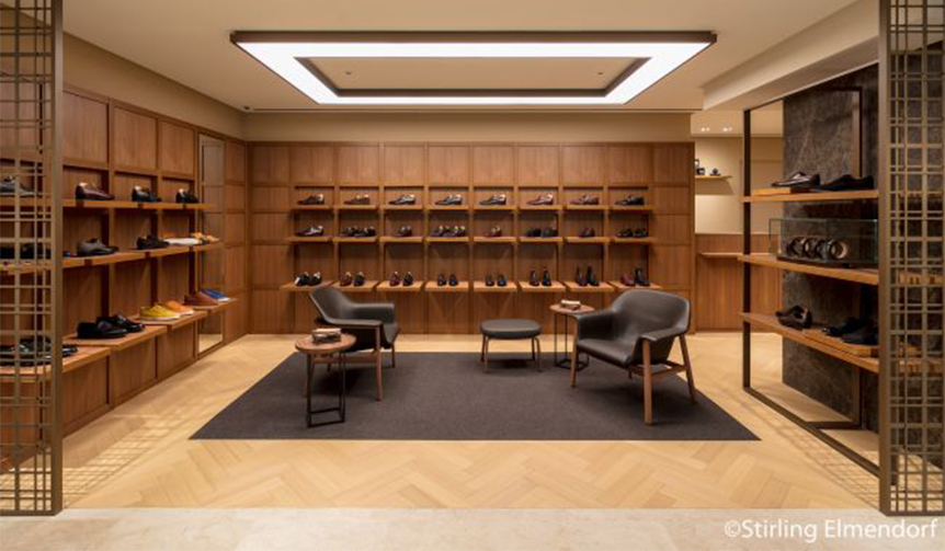 ジョンロブが初の修理工房を併設した直営店オープン｜JOHN LOBB