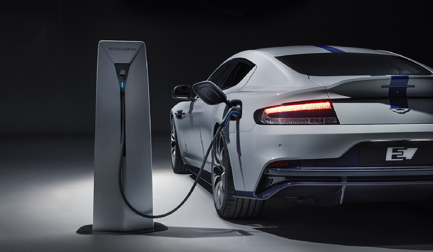 アストンマーティン、生産バージョンのEV「ラピードE」を公開｜Aston Martin