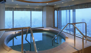 90000円分相当のボディウォッシュ ☆ザ・リッツ・カールトンSPA使用☆ ザ・リッツ・カールトン スパ 東京に「クレ・ド・ポー ボーテ」の名品