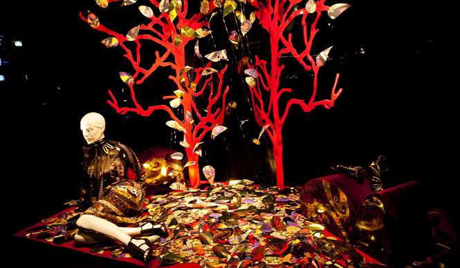  ETRO│清川あさみによる“Love Tree”デコレーション ギャラリー