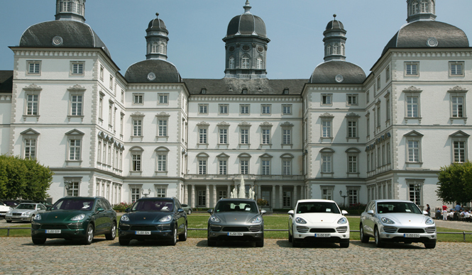  PORSCHE Cayenne｜よりエコに、より力強くなったカイエンV6 ギャラリー