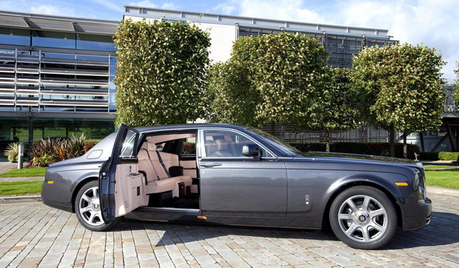  ROLLS-ROYCE｜ロールス・ロイス 5台に「BESPOKE」を採用 ギャラリー