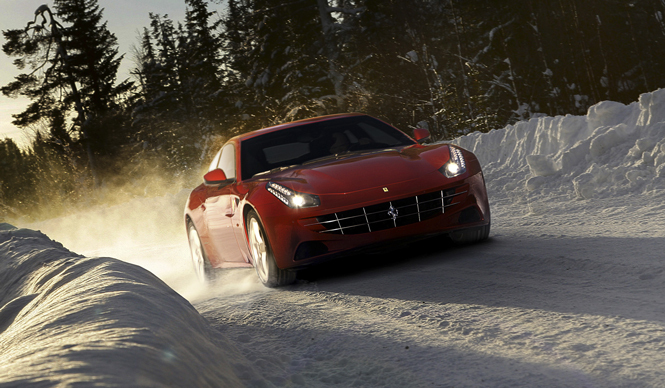  Ferrari Four（FF） ギャラリー