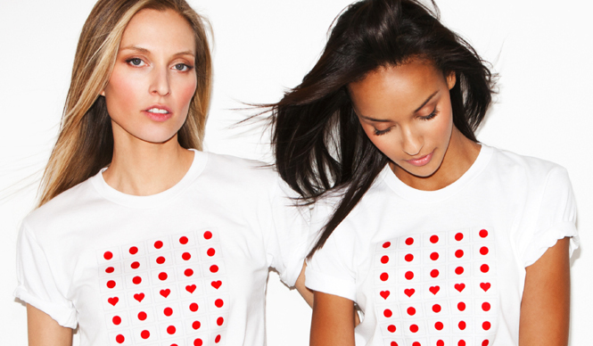 TORY BURCH｜日本国旗をイメージしたTシャツ販売、全額寄付へ ギャラリー