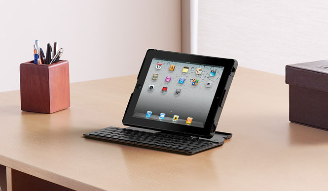  Logicool｜iPad2専用 折りたたみ式ワイヤレスキーボード ギャラリー