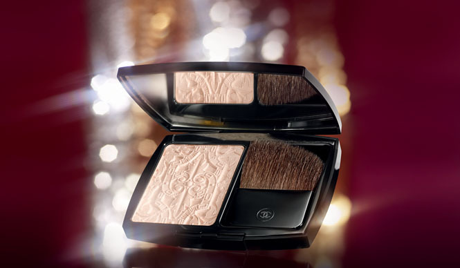 CHANEL｜「2011 クリスマス メイクアップ コレクション」特別限定品 ギャラリー