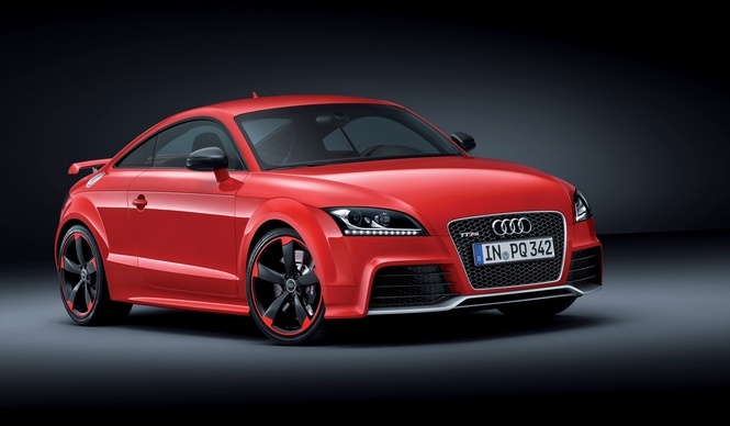 史上最強のTTが登場！｜Audi ギャラリー
