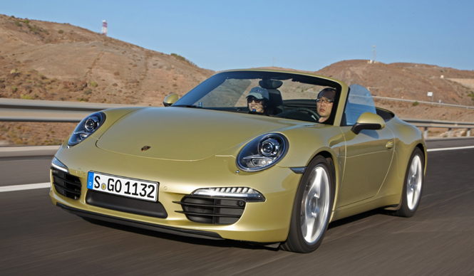 渡辺敏史ポルシェ911カブリオレ試乗記