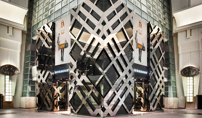 BURBERRY｜アジア最大！ バーバリーの新ブティックが台北にOPEN！ ギャラリー