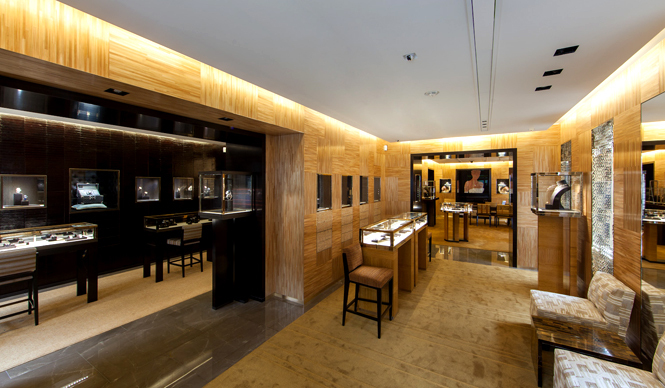 Louis Vuitton Opens Salon and Atelier in Place Vendôme | LOUIS VUITTON