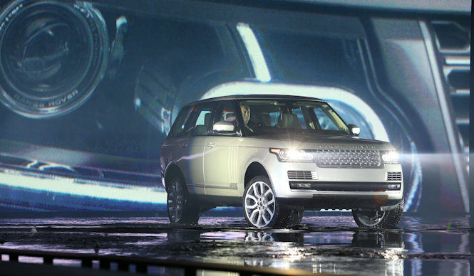 レンジローバー最新型をお披露目｜Range Rover ギャラリー