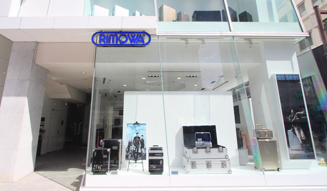 RIMOWA｜九州エリア初出店「リモワ 福岡店」オープン ギャラリー