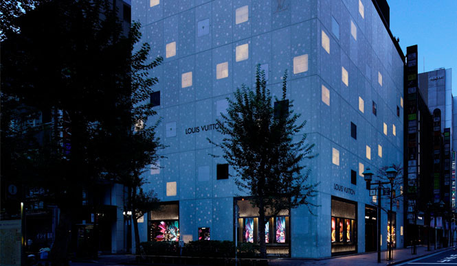 LOUIS VUITTON | Watch & Fine Jewelry Salon Opens at Ginza Namiki Dori Store Gallery