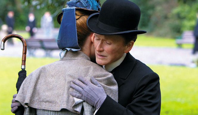 MOVIE | Glenn Close's "Albert Nobbs," A Film Made with Her Entire Acting Career Gallery