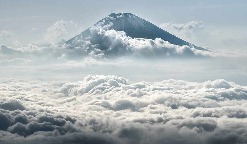 今年も開催！　日本一ラグジュアリアスな「グラマラス富士登山」｜HOSHINOYA Fuji