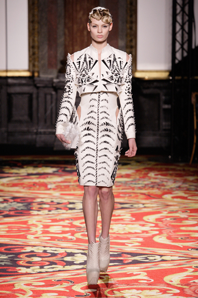Iris Van Herpen｜2013年春夏オートクチュール コレクション