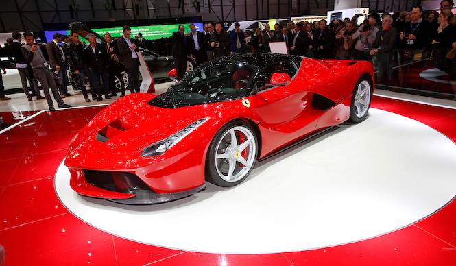 ラ フェラーリ フォトインプレッション｜Ferrari