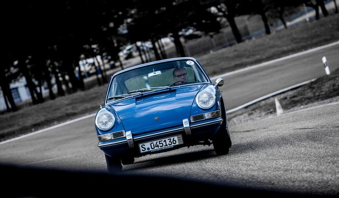 ポルシェ911誕生50周年イベント｜Porsche ギャラリー