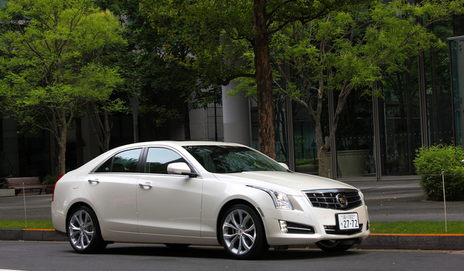 ATS と SRX クロスオーバーの改良モデルを発表｜Cadillac ギャラリー