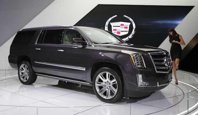 キャデラックの最上級SUV「エスカレード」が新世代に移行｜Cadillac ギャラリー