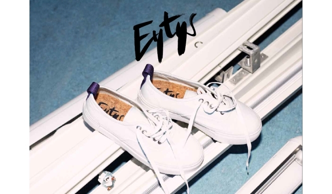 Eytys｜新進ブランド、エイティーズがインスタレーションを開催 ギャラリー