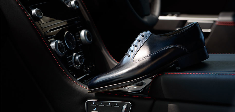 JOHN LOBB｜バイリクエストでつくる「JOHN LOBB FOR ASTON MARTIN」 ギャラリー