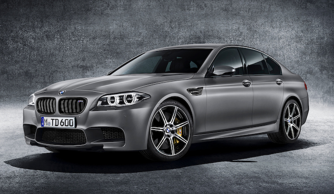The 30th Anniversary M5, Enhanced for Power, Launches in Japan | BMW Gallery