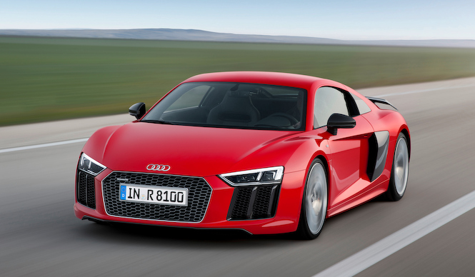 アウディ、新型R8を公開｜Audi ギャラリー
