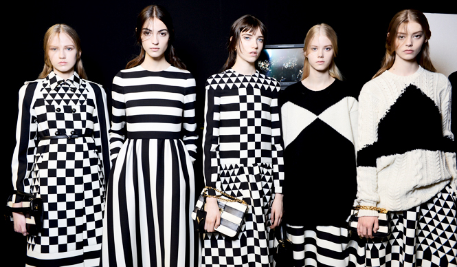 Terumi Hagiwara Series Vol. 122 | Maison Valentino's Exquisite Dress Gallery