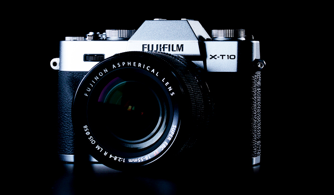 特集｜もつ喜びのあるカメラ　「X-T10」など最新モデルのレトロデザインに注目 ギャラリー