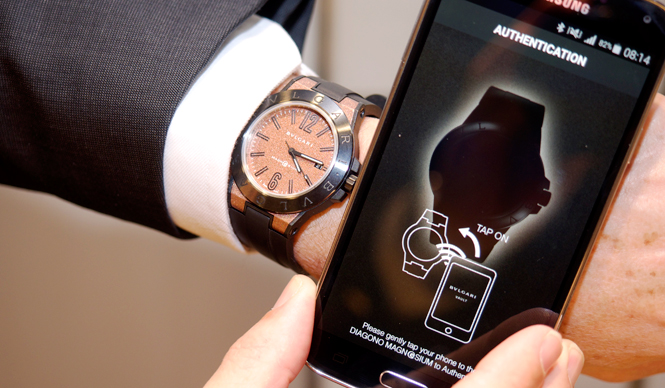 Feature | Baselworld Wrap-up: Examining the Smartwatch Trend | BVLGARI Gallery